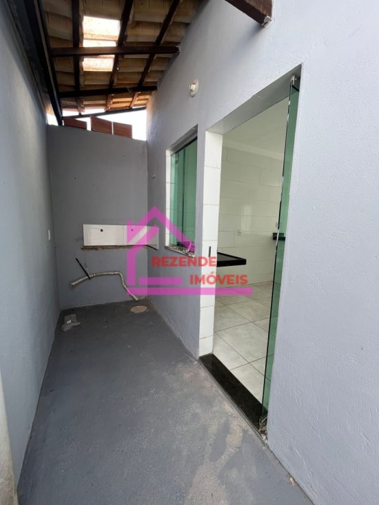 casa-venda-bairro-impertatriz-mateus-leme-933140