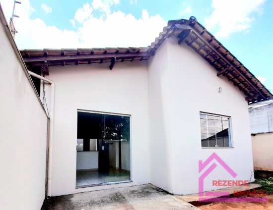 casa-venda-bairro-centrral-em-mateus-leme-799435